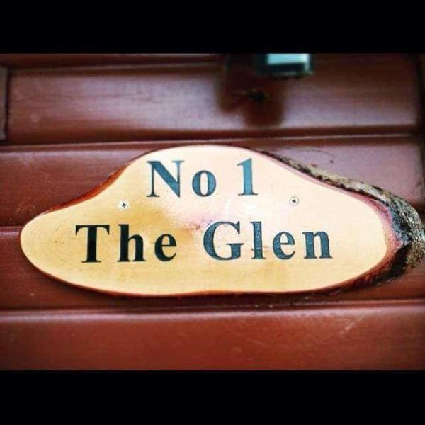 No 1 The Glen *